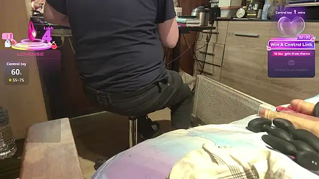 Snapshot of misteryman1956 chatting on 04.24.26 misteryman1956 online show from 04.24.26