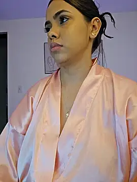 VictoriaEvaans  online show from 02.08.25