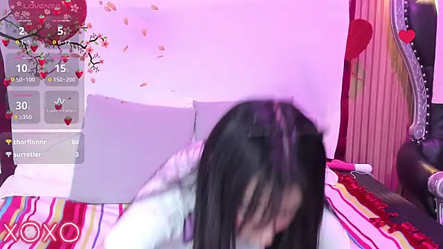 Snapshot of lauren_evans96 chatting on 02.19.25 lauren evans96 online show from 02.19.25