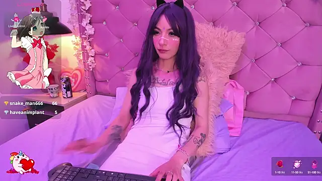 Snapshot of lauren_evans96 chatting on 02.27.25 lauren evans96 online show from 02.27.25