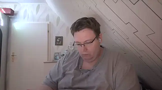 der alex38 online show from 02.14.25