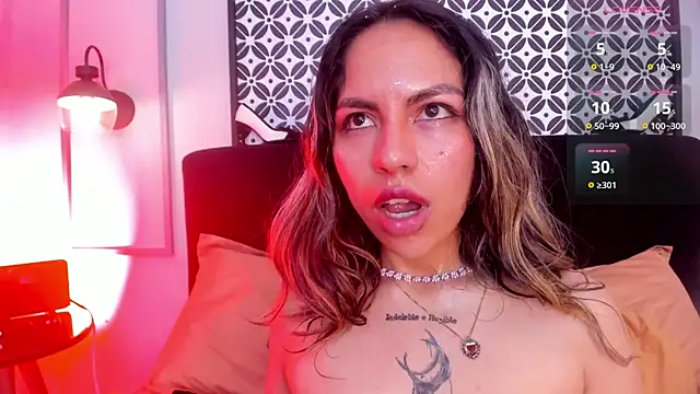 Snapshot of delilah_fix chatting on 01.20.25 delilah fix online show from 01.20.25