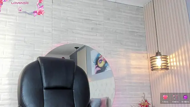 Snapshot of nicole__parker1 chatting on 01.29.25 nicole parker1 online show from 01.29.25