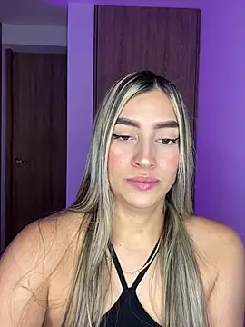 Issabela G1 online show from 12.14.24