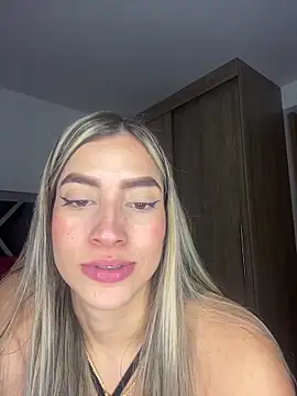 Issabela G1 online show from 12.14.24