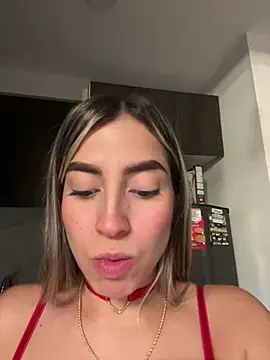 Issabela G1 online show from 12.22.24