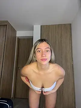 Issabela G1 online show from 01.14.25