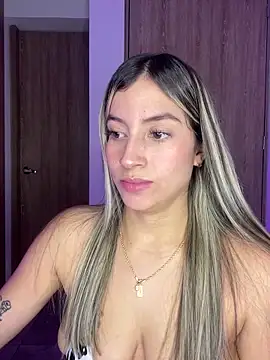 Issabela G1 online show from 01.31.25