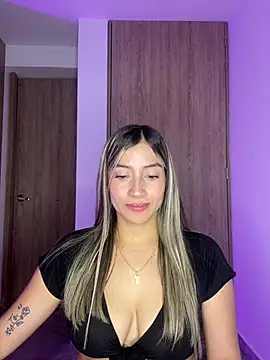 Issabela G1 online show from 01.31.25