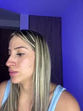 Issabela G1 online show from 03.03.25