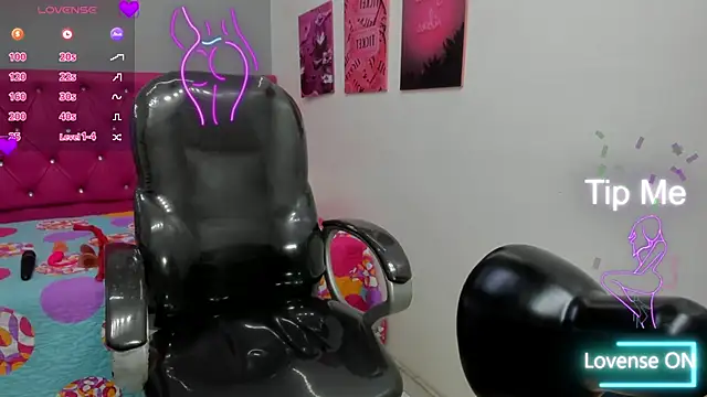 Snapshot of Helen_russo chatting on 09.23.25 Helen russo online show from 09.23.25