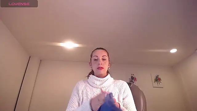 Snapshot of Nami_sunny chatting on 01.18.25 Nami sunny online show from 01.18.25