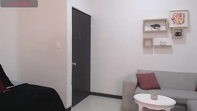 Snapshot of Nami_sunny chatting on 01.28.25 Nami sunny online show from 01.28.25