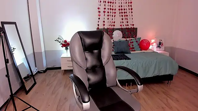 Snapshot of Nami_sunny chatting on 02.14.25 Nami sunny online show from 02.14.25