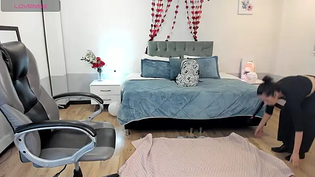 Snapshot of Nami_sunny chatting on 02.20.25 Nami sunny online show from 02.20.25