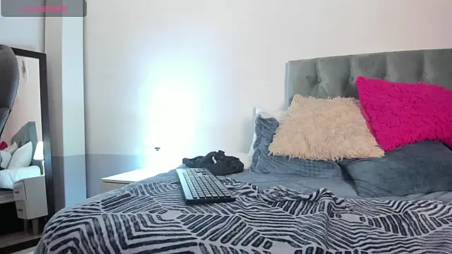 Snapshot of Nami_sunny chatting on 03.06.25 Nami sunny online show from 03.06.25