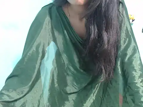 Yashi online show from 02.21.25