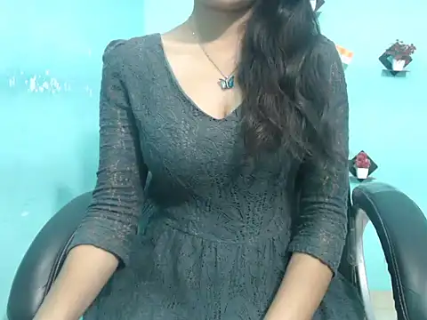 Yashi online show from 03.07.25