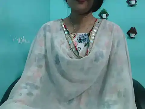 Yashi online show from 03.16.25