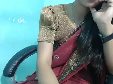 Yashi online show from 03.19.25