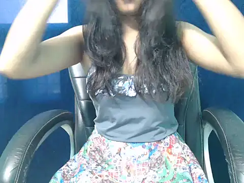 Yashi online show from 09.26.25