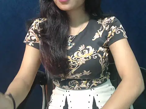 Yashi online show from 12.15.25