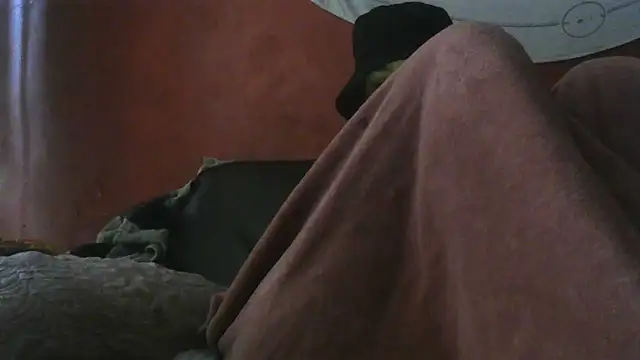 spacegirlll online show from 12.24.24