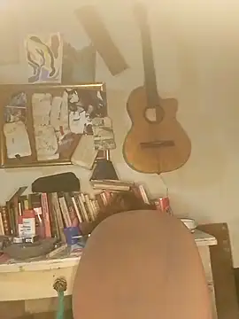 spacegirlll online show from 02.13.25