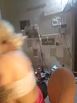 spacegirlll online show from 02.27.25