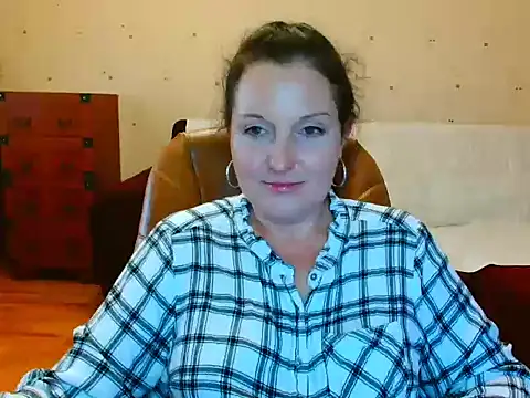 Alice3694 online show from 01.16.25