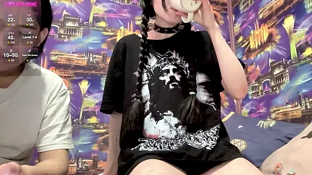 Snapshot of SIBBLlnGraypac chatting on 12.28.24 SIBBLlnGraypac online show from 12.28.24