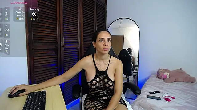 karoll marquez online show from 01.13.25