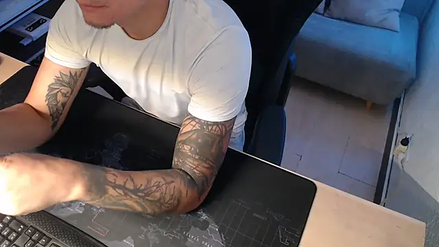 Snapshot of team_dinamite69 chatting on 02.23.26 team dinamite69 online show from 02.23.26