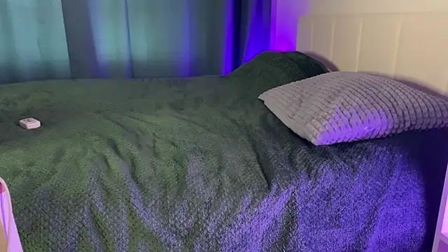 emmsee online show from 11.26.25