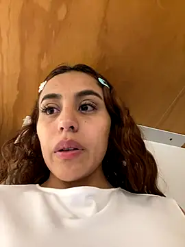 Katee Jones online show from 11.29.25