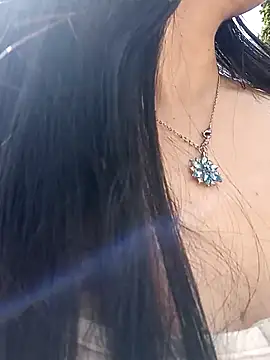  laina  online show from 01.02.25