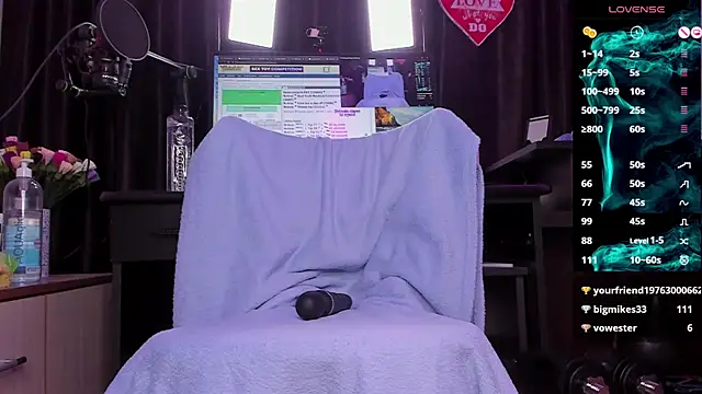 Raissa sky26 online show from 02.12.25