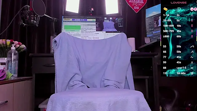 Raissa sky26 online show from 03.06.25