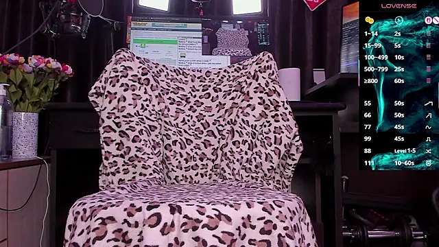 Raissa sky26 online show from 02.25.26