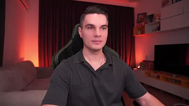 Snapshot of billypassion chatting on 01.25.25 billypassion online show from 01.25.25