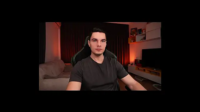 Snapshot of billypassion chatting on 02.05.25 billypassion online show from 02.05.25