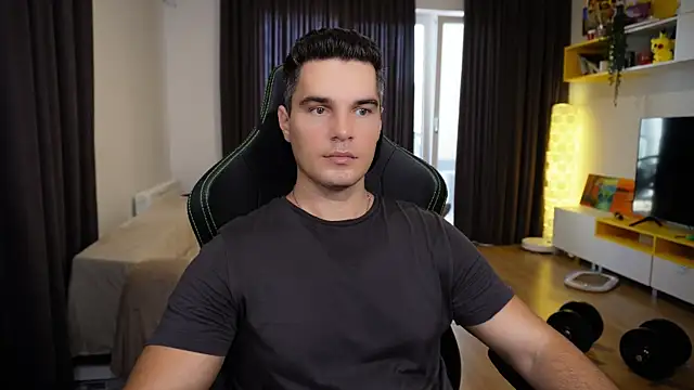 Snapshot of billypassion chatting on 09.18.25 billypassion online show from 09.18.25