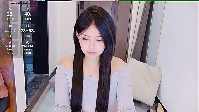 Snapshot of Fountain- chatting on 01.15.25 Fountain- online show from 01.15.25