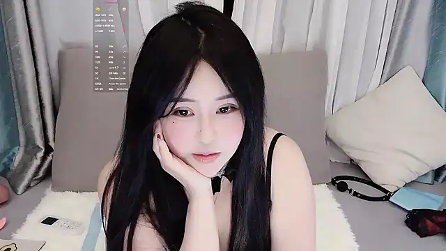 Snapshot of Fountain- chatting on 02.10.25 Fountain- online show from 02.10.25