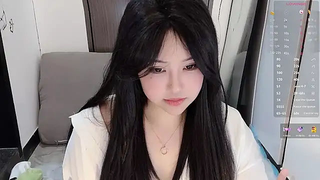 Snapshot of Fountain- chatting on 03.03.25 Fountain- online show from 03.03.25