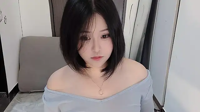 Snapshot of Fountain- chatting on 03.04.25 Fountain- online show from 03.04.25