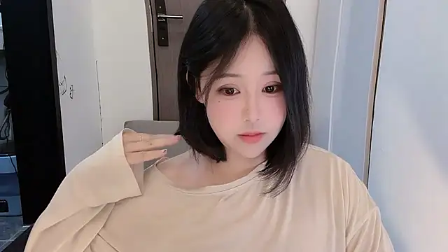 Snapshot of Fountain- chatting on 03.15.25 Fountain- online show from 03.15.25