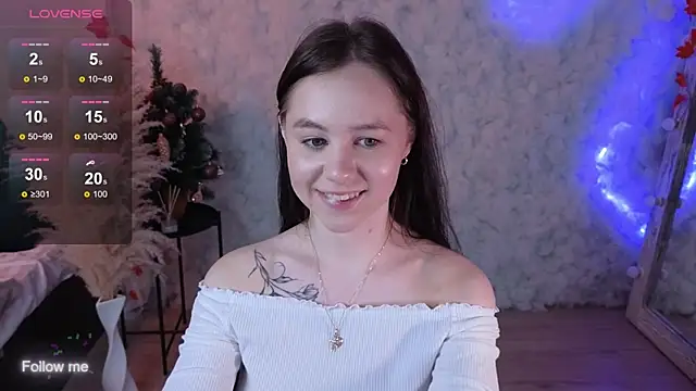 Snapshot of Risky_dream chatting on 12.12.24 Risky dream online show from 12.12.24