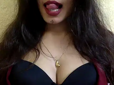 krati74 online show from 02.18.25