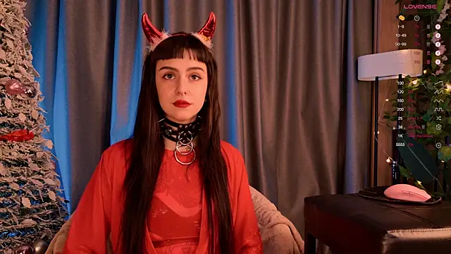 MichaellaMoon online show from 12.31.24